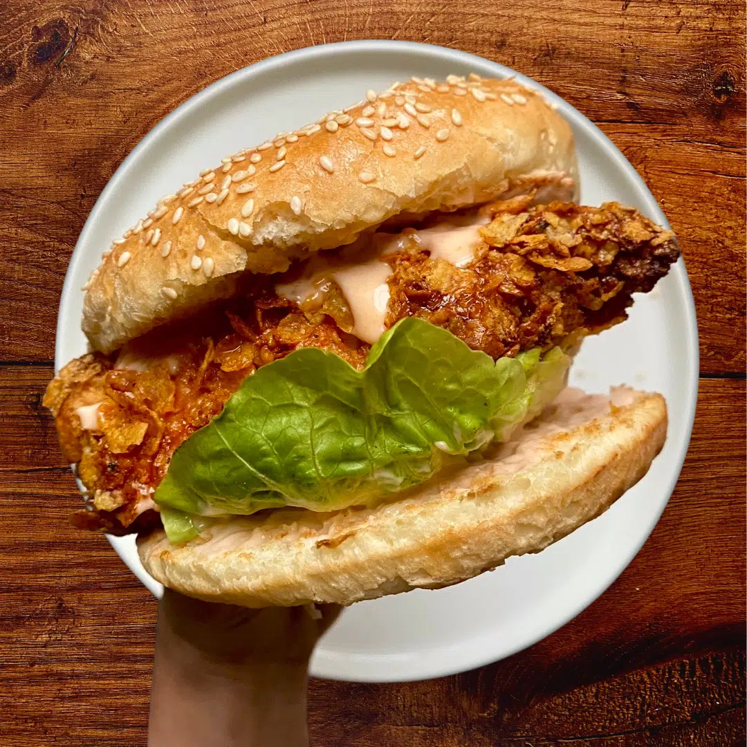 Crispy Airfryer Chicken Burger